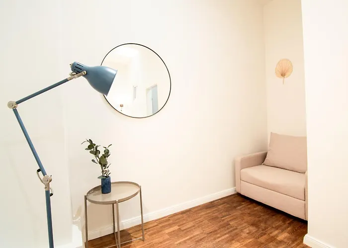 Apartament - 2 Bedrooms For Up To 11 Guests