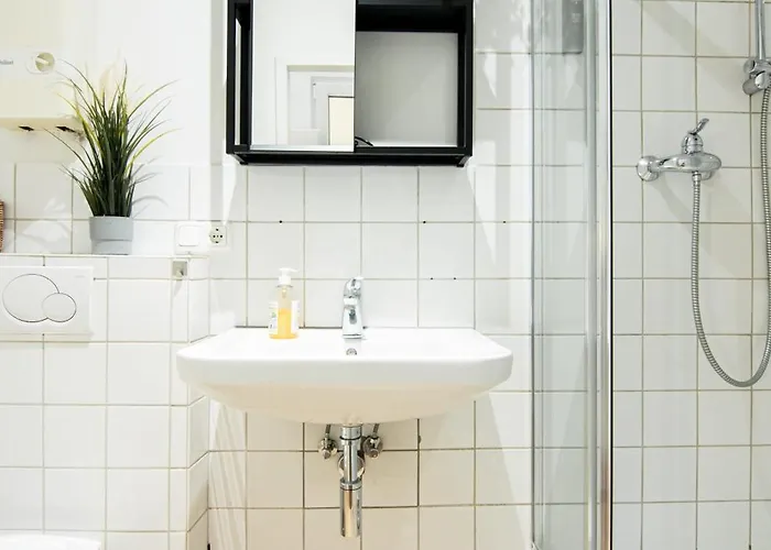 - 2 Bedrooms For Up To 11 Guests Hamburg